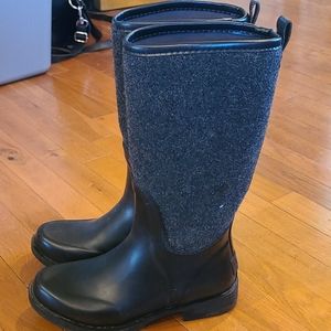 UGG rain boots